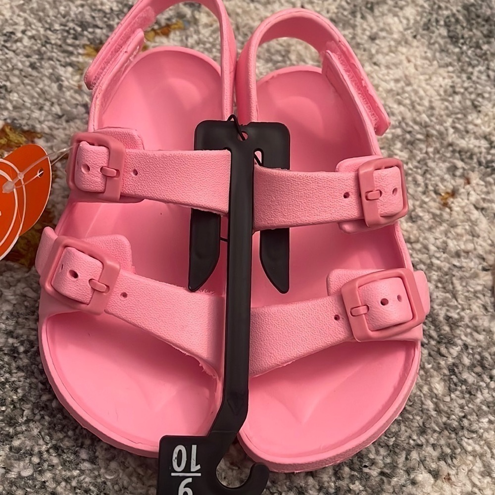 Kid’s shoes
